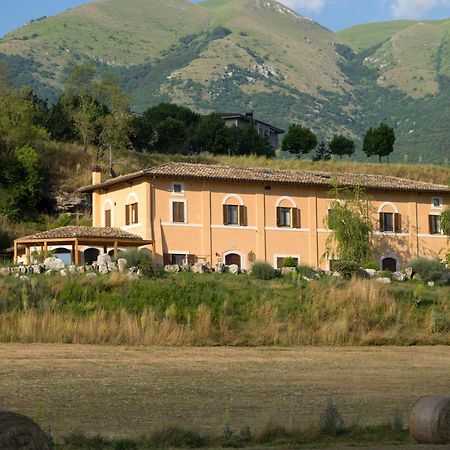 Il Casale San Martino Bed & Breakfast นอร์ชา ภายนอก รูปภาพ