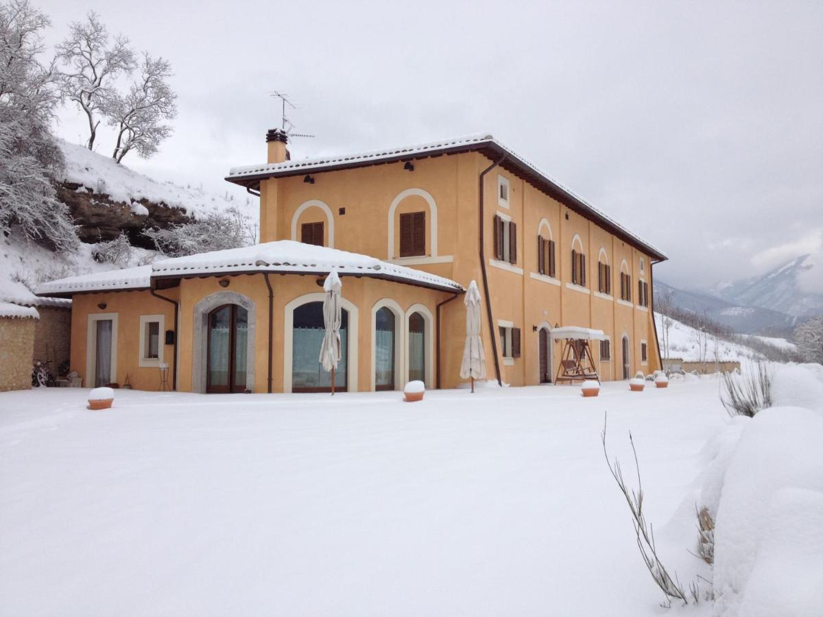 Il Casale San Martino Bed & Breakfast นอร์ชา ภายนอก รูปภาพ