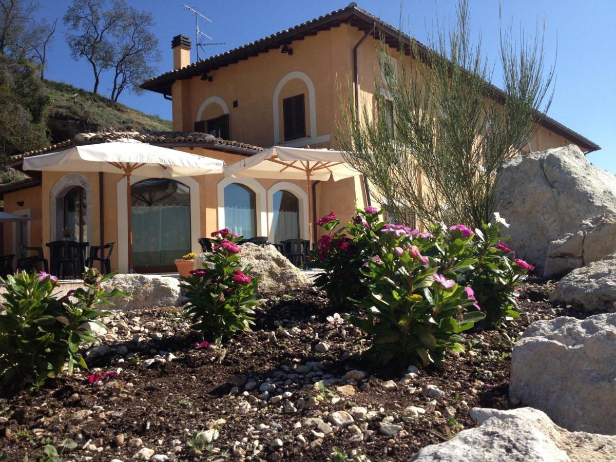 Il Casale San Martino Bed & Breakfast นอร์ชา ภายนอก รูปภาพ